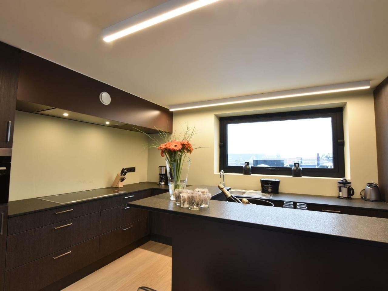 Luxurious Apartment In Nieuwpoort With Jacuzzi Luaran gambar