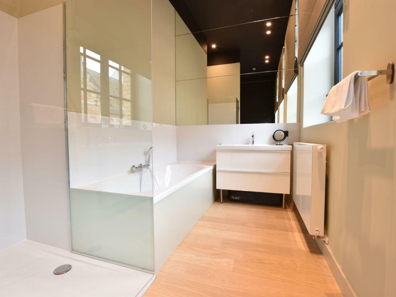 Luxurious Apartment In Nieuwpoort With Jacuzzi Luaran gambar